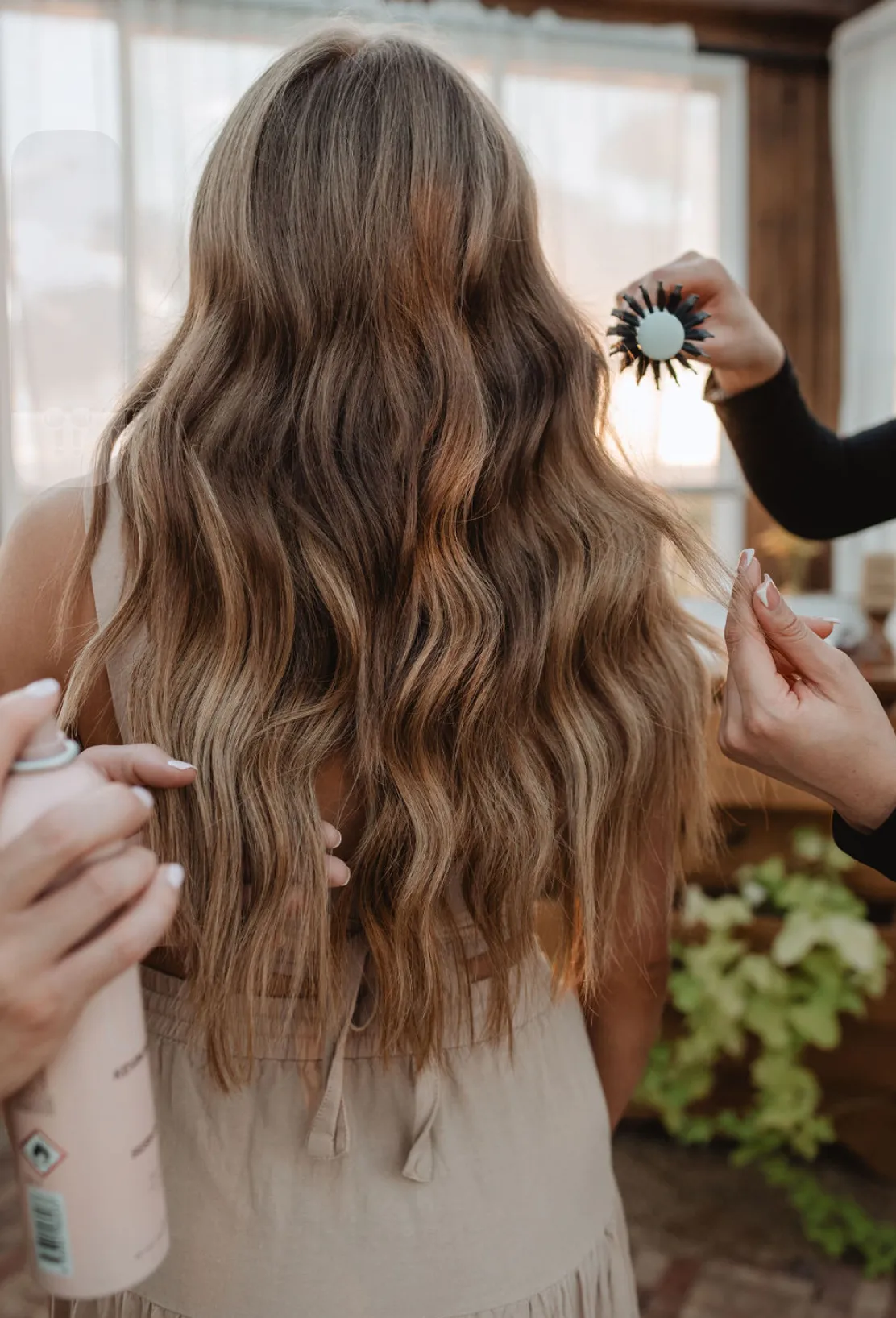 Bronde waves finished with a round brush